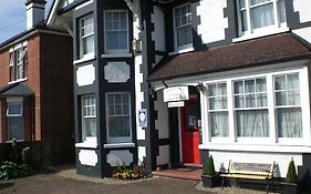 Melville Lodge Gatwick